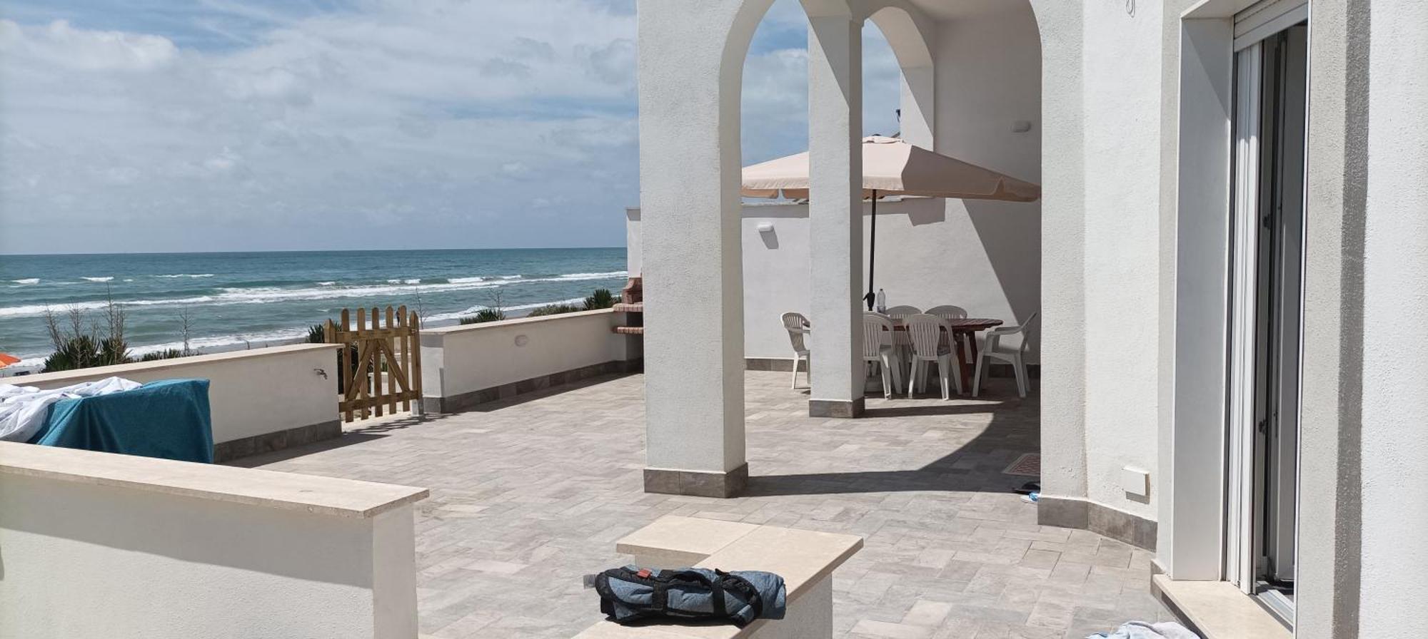 The Suite On The Beach Torvaianica Luaran gambar