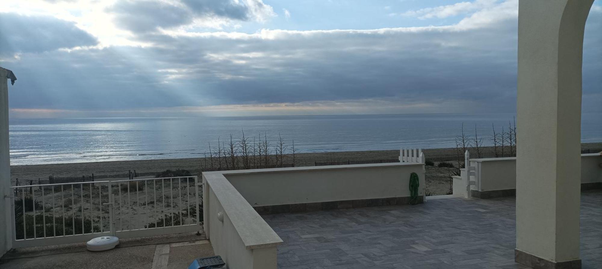The Suite On The Beach Torvaianica Luaran gambar